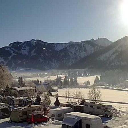 App 1 - Farbennest Mit Fruehstueck Teekueche, Sommerbergbahnen Inkl 坦海姆 外观 照片