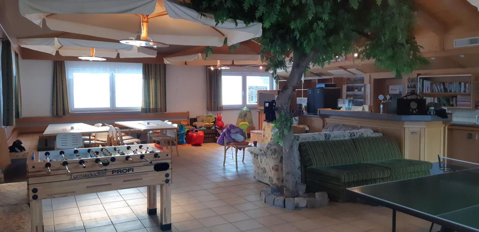 App 1 - Farbennest Mit Fruehstueck Teekueche, Sommerbergbahnen Inkl 坦海姆 外观 照片