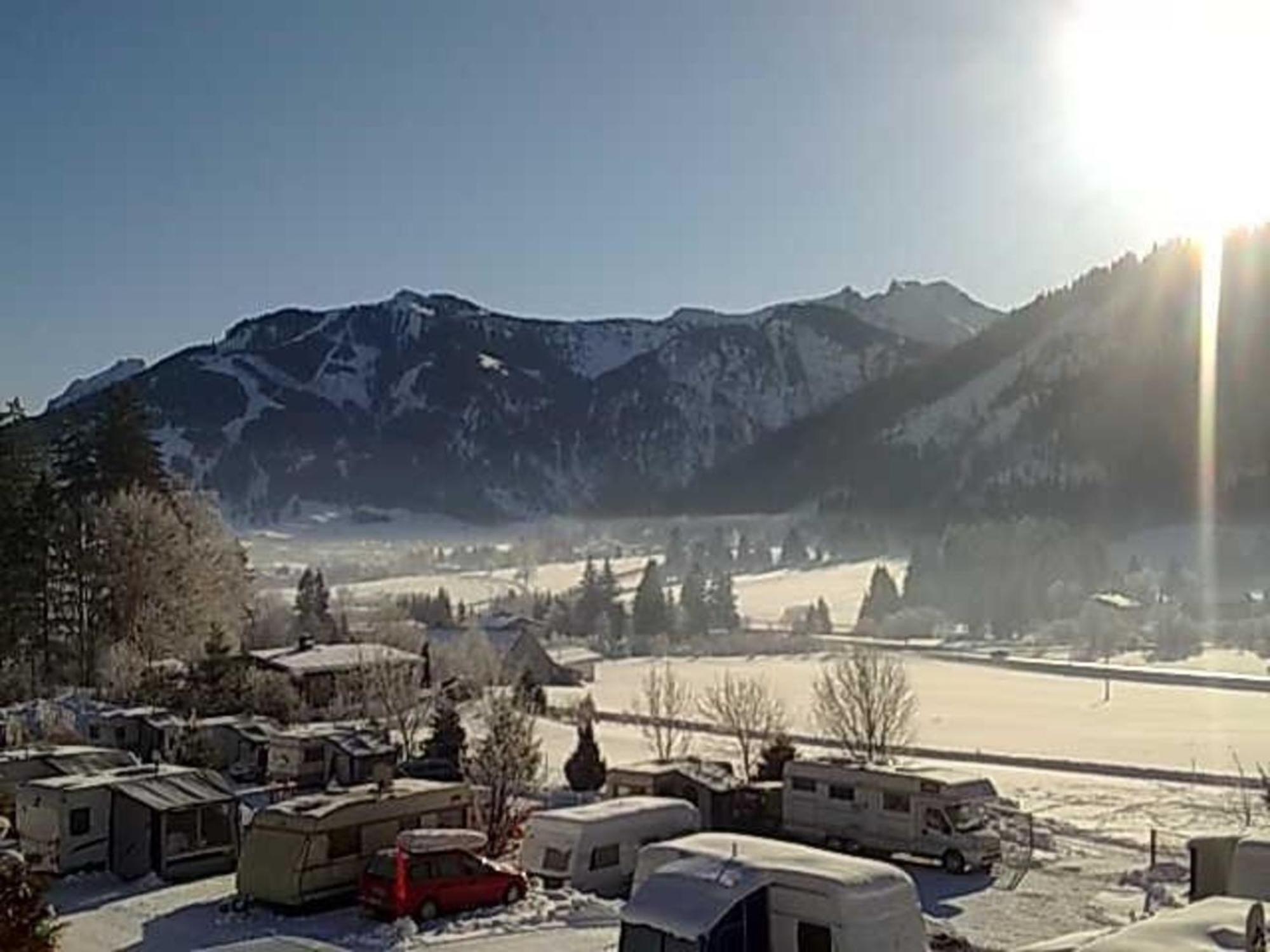 App 1 - Farbennest Mit Fruehstueck Teekueche, Sommerbergbahnen Inkl 坦海姆 外观 照片